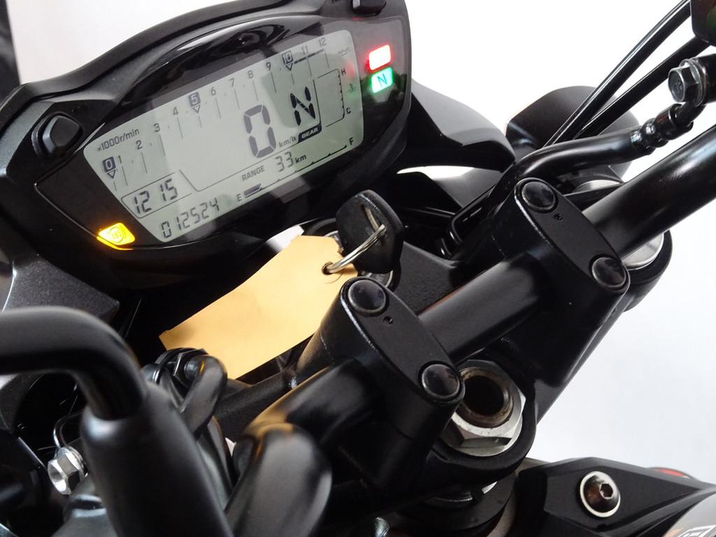 Suzuki SV650N SV 650 N ABS 35kW A2, Motoren, Motoren | Suzuki, Bedrijf, ABS, 650 cc, 12 t/m 35 kW