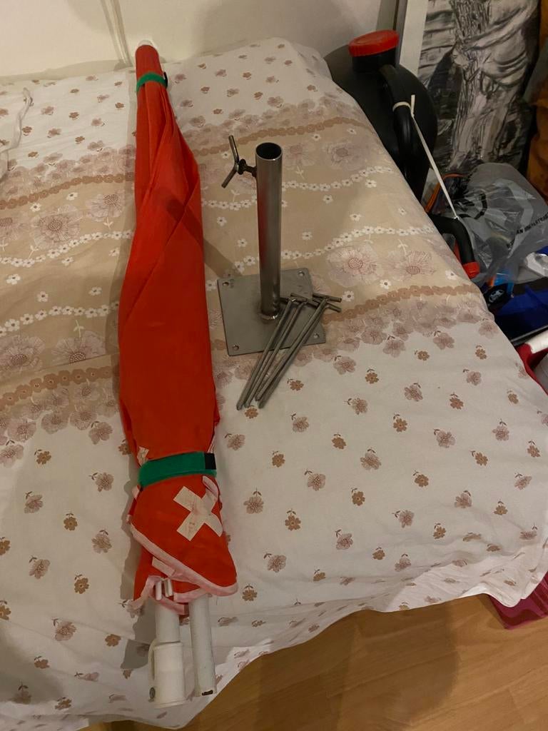 Strandparasol incl grondpin ed, Caravans en Kamperen, Ophalen of Verzenden, Zo goed als nieuw