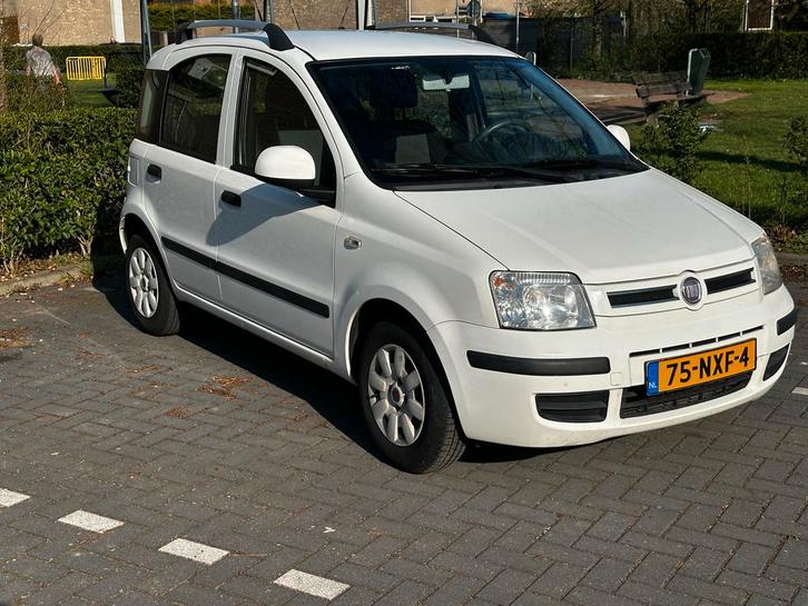 Fiat Panda 1.2 2010 Wit, Auto's, Fiat, Particulier, Panda, Benzine, B, Hatchback, Handgeschakeld, Origineel Nederlands, Wit, Voorwielaandrijving