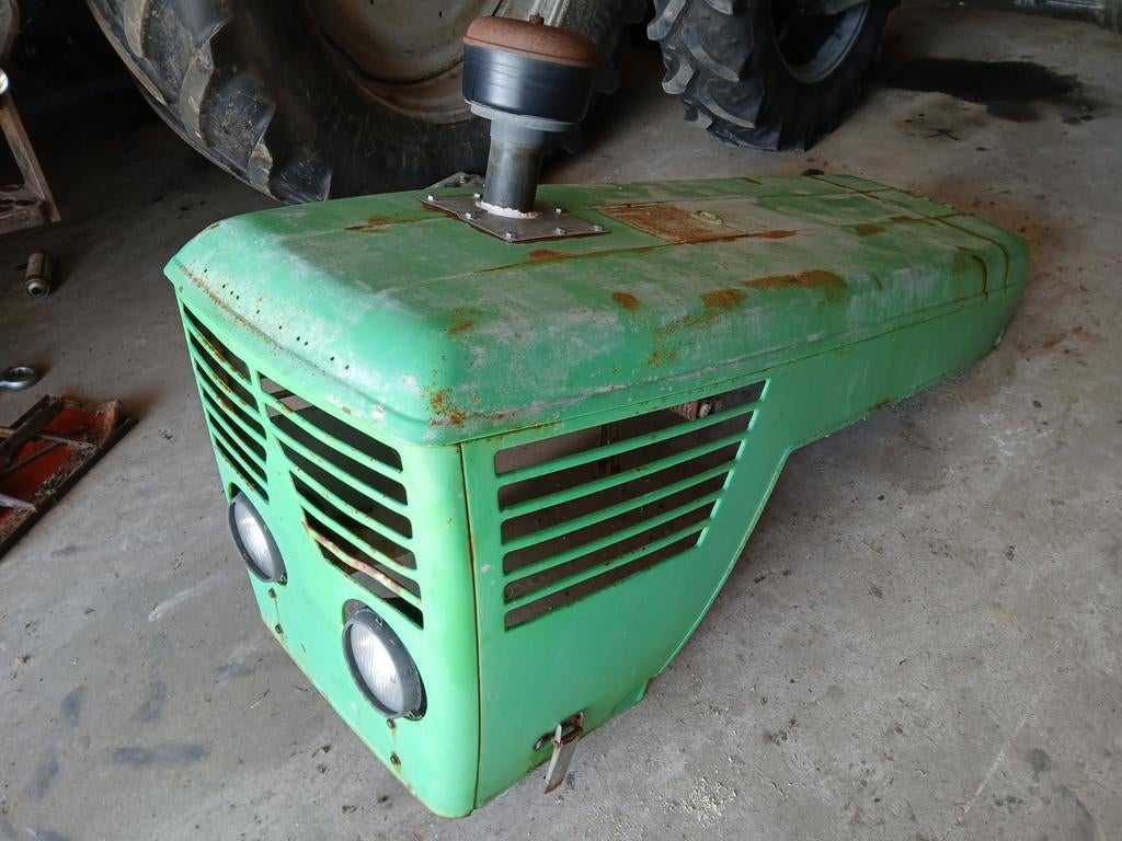 Deutz 8006 10006 motorkap / hoog luchtfilterhuis, Auto-onderdelen, Ophalen, Mercedes-Benz, Carrosserie en Plaatwerk