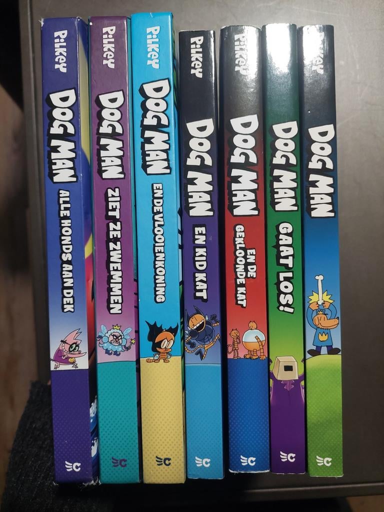 Alleen ophalen!!!!! Dog Man boeken - 7 delen, Boeken, Kinderboeken | Jeugd | onder 10 jaar, Ophalen