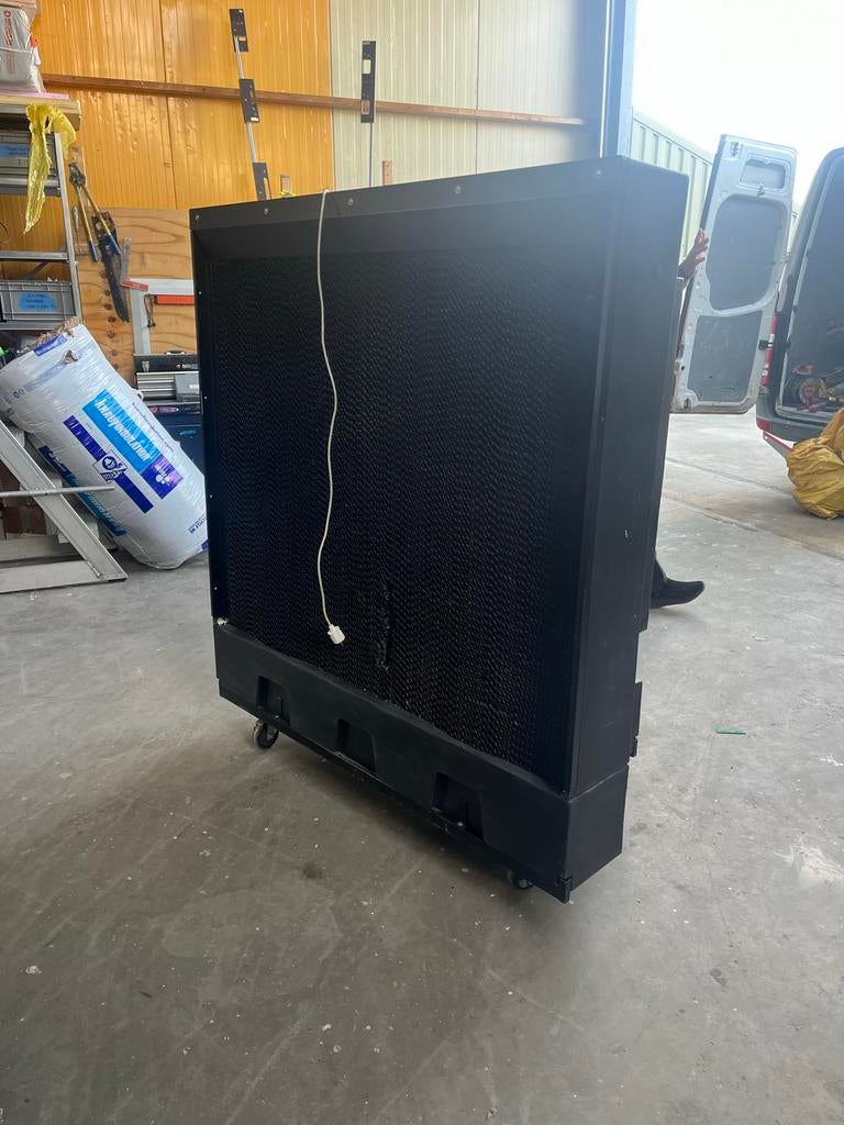 Industriële koeler KT-36, Ophalen of Verzenden, Gebruikt, Koelen en Ontvochtigen, 100 m³ of groter
