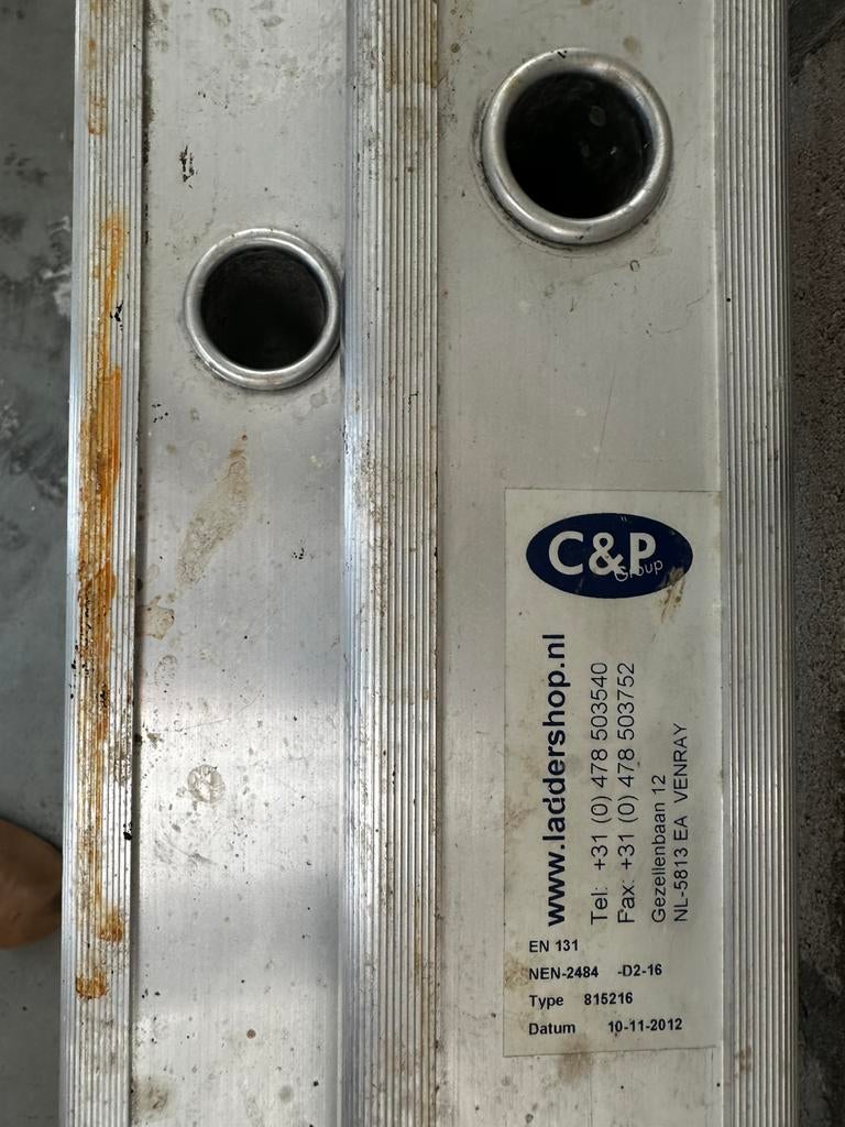 2-delige uitschuifbare ladder tot 8 meter hoogte, Ophalen of Verzenden, Gebruikt, Opvouwbaar of Inschuifbaar, 4 meter of meer