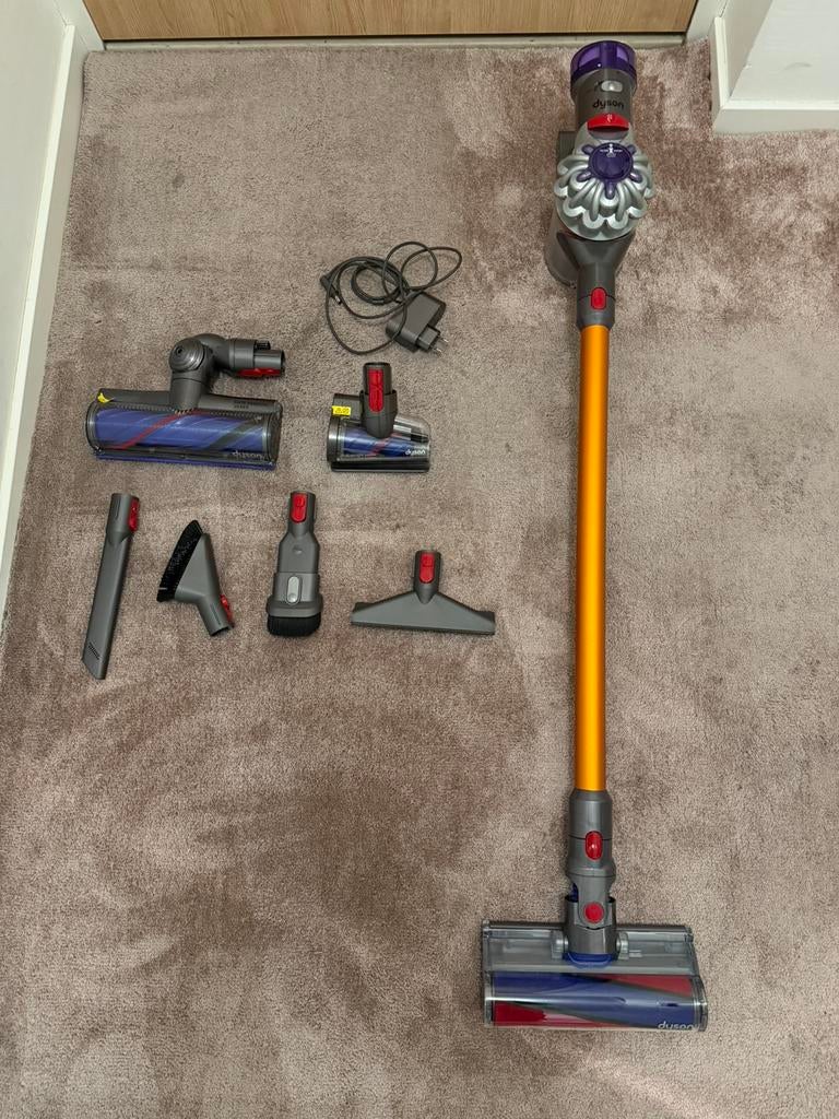 Dyson V8 Absolute steelstofzuiger, Witgoed en Apparatuur, Stofzuigers, Ophalen of Verzenden, Zo goed als nieuw