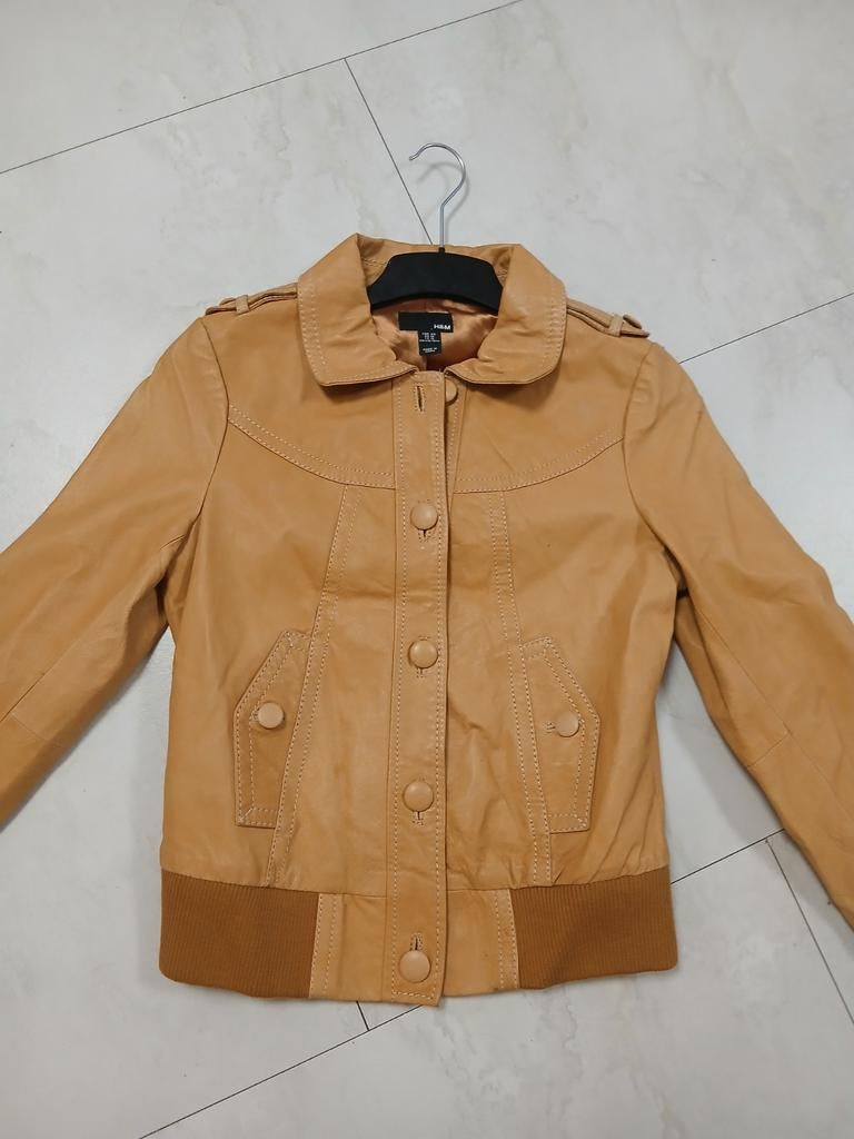 Mooie nep lederen jas van H&M, Kleding | Dames, Maat 38/40 (M), H&M, Beige, Ophalen of Verzenden
