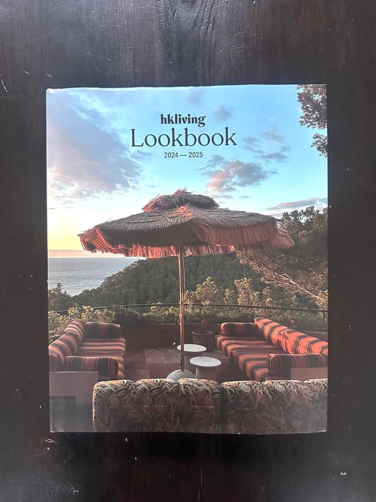 Limited Edition HK Living Lookbook 2024-2025, Ophalen of Verzenden, Zo goed als nieuw, Overige onderwerpen