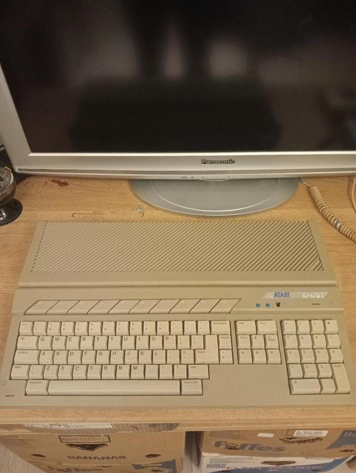 Atatri ST 1040fm (expanded), Computers en Software, Vintage Computers, Ophalen of Verzenden