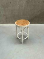 Thonet kruk met webbing zitting - Vintage design, Gebruikt, Ophalen of Verzenden, X, Hout