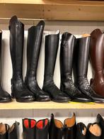 Restant partij laarzen en jophurs, Ophalen, Schoeisel, Outletshop, Outletshop