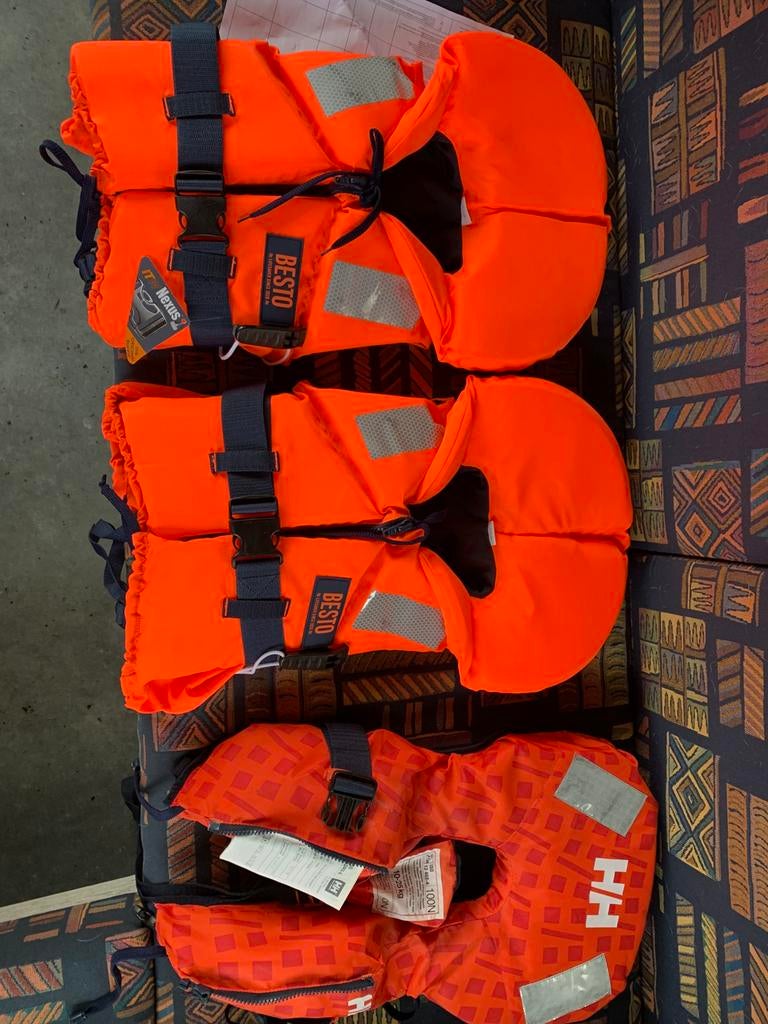 3 kinder reddingsvesten 2x Besto 1x HH, Watersport en Boten, Ophalen, Nieuw, Kind, Reddingsvest of Zwemvest