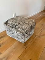 poef zwart-wit, Ophalen, Minder dan 50 cm, Gebruikt, Vierkant