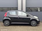 Peugeot 107 1.0-12V XR Uitvoering / 5DRs_ Navi, Auto's, Peugeot, Voorwielaandrijving, 4 stoelen, Origineel Nederlands, Bedrijf