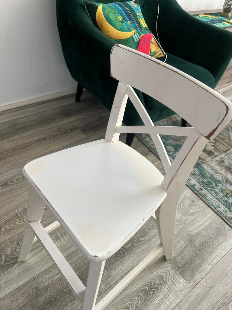 Witte barkruk met rugleuning, Huis en Inrichting, Barkrukken, Gebruikt, Met voetsteun, 60 tot 90 cm, Ophalen of Verzenden