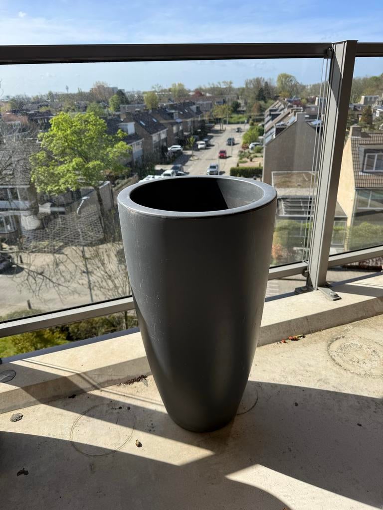 Elho bloempotten 2 stuks, Tuin en Terras, Bloempotten, Kunststof, Gebruikt, Balkon, Rond