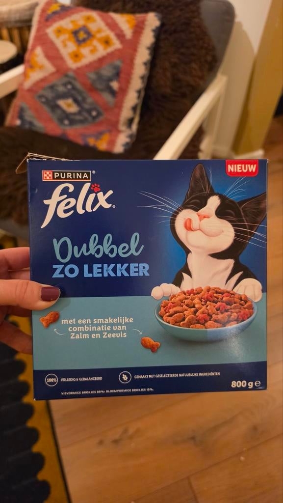 Felix kattenvoer, natvoer en snoepjes, Ophalen, Kat
