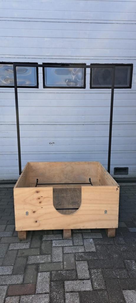 Mooie nette werpkist voor honden/katten, Dieren en Toebehoren, Hondenmanden, Ophalen, Zo goed als nieuw, Overige