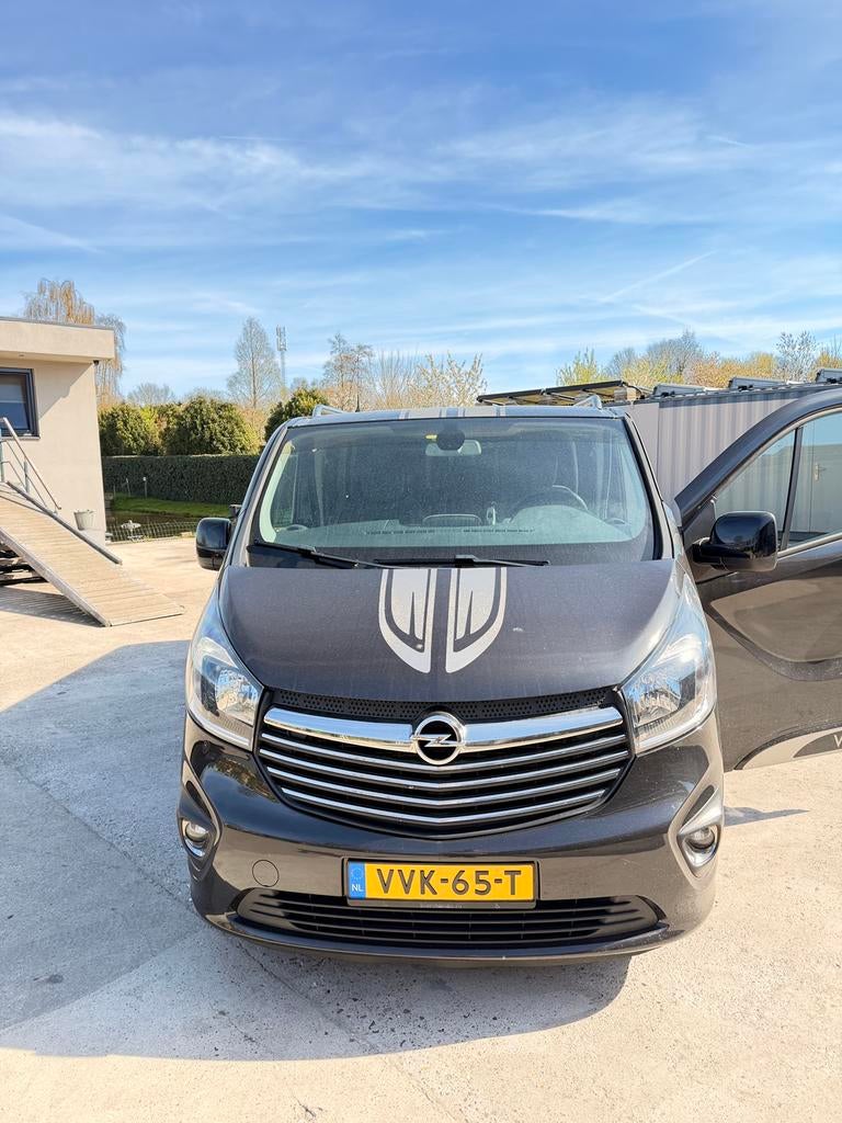 Opel Vivaro Rolstoelbus – Compleet, Luxe&Slechts 69.000 km!, Zwart, 2358 kg, Automatische klimaatregeling, Zwart