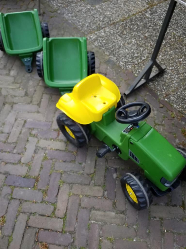 Rolly toys tractor met kar, Kinderen en Baby's, Speelgoed | Buiten | Voertuigen en Loopfietsen, Ophalen, Gebruikt, Trapvoertuig