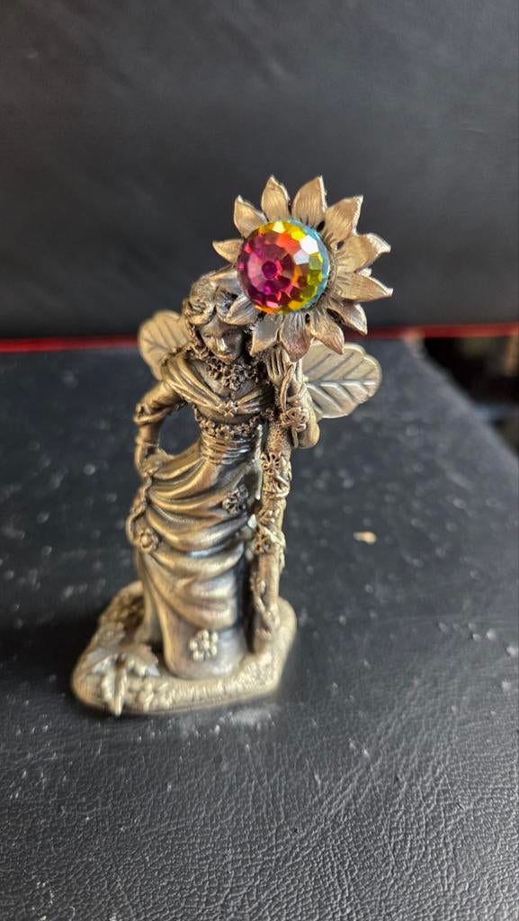 Myth & magic, Ophalen, Zo goed als nieuw