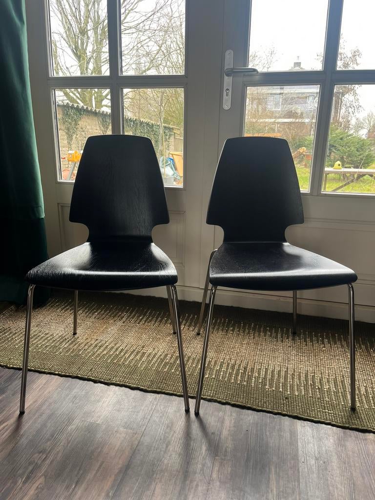 2 eetkamerstoelen IKEA, Huis en Inrichting, Stoelen, Ophalen, Zo goed als nieuw, Zwart, Twee