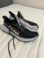 Hoka Carbon X 3 Hardloopschoenen, Kleding | Heren, Schoenen, Ophalen of Verzenden, Zo goed als nieuw, Sportschoenen, Zwart