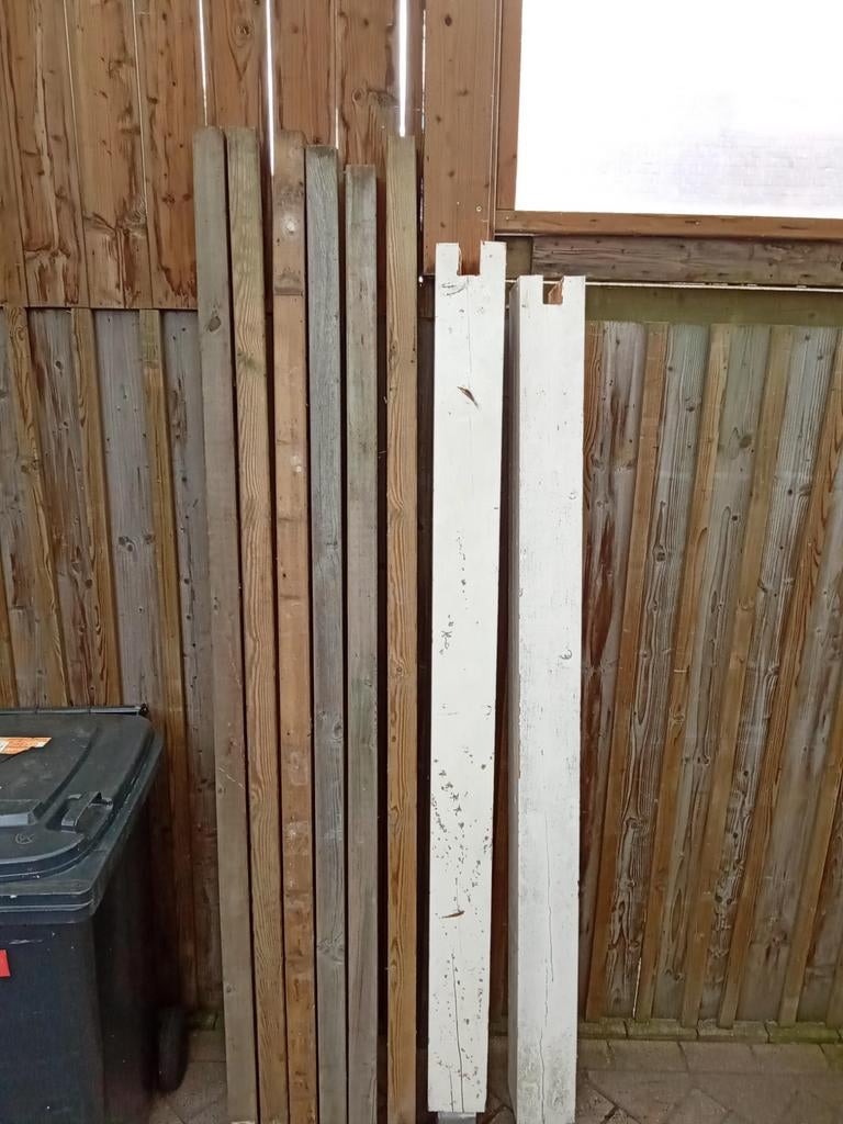 Douglas en overige palen - diverse afmetingen, Ophalen, Gebruikt, 200 tot 250 cm, 50 mm of meer