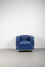 1x Cassina LC2 Le Corbusier Fauteuil Blauw Leer – Chroom, Niet ingevuld, Minder dan 75 cm, Niet ingevuld, Ophalen of Verzenden