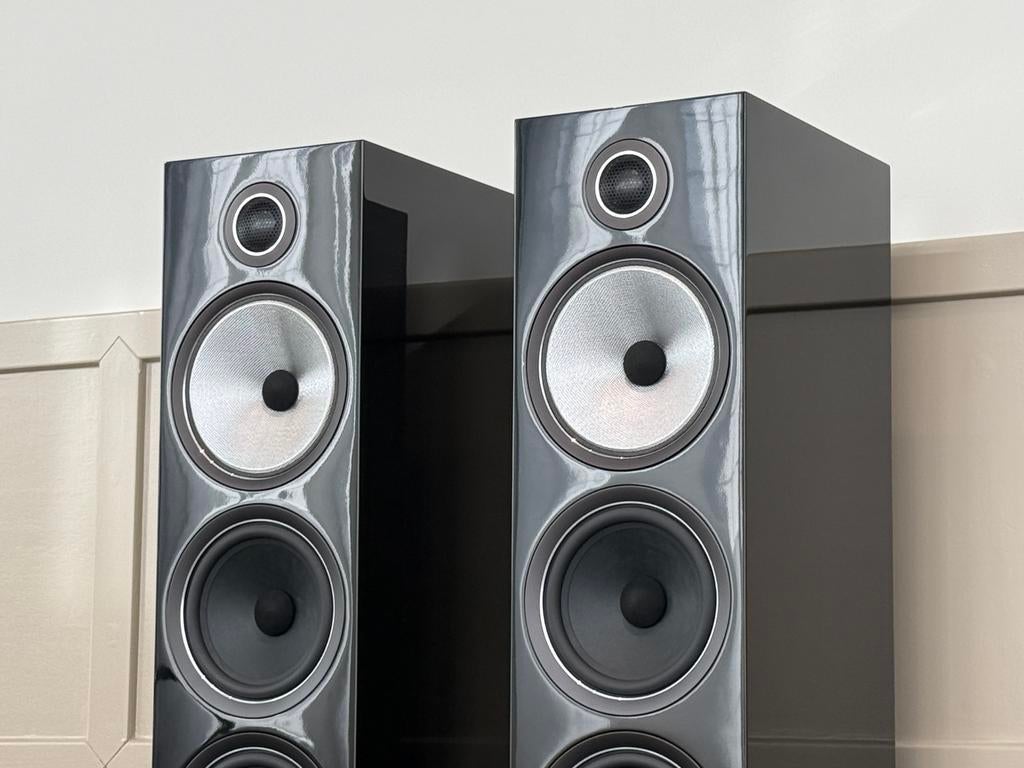 B&W 703 S2, Audio, Tv en Foto, Luidsprekers, Ophalen of Verzenden, Zo goed als nieuw, Bowers & Wilkins (B&W), /