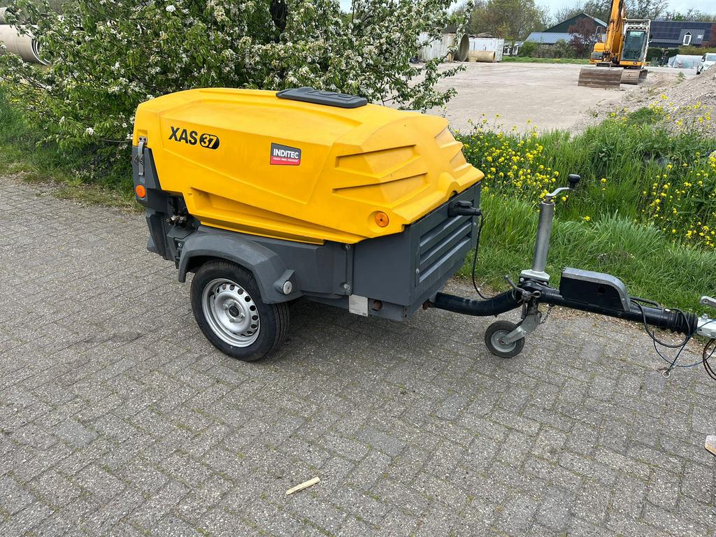 Atlas Copco XAS37 mobiele diesel compressor 2m3, Doe-het-zelf en Verbouw, Compressors, 100 liter of meer, Ophalen of Verzenden