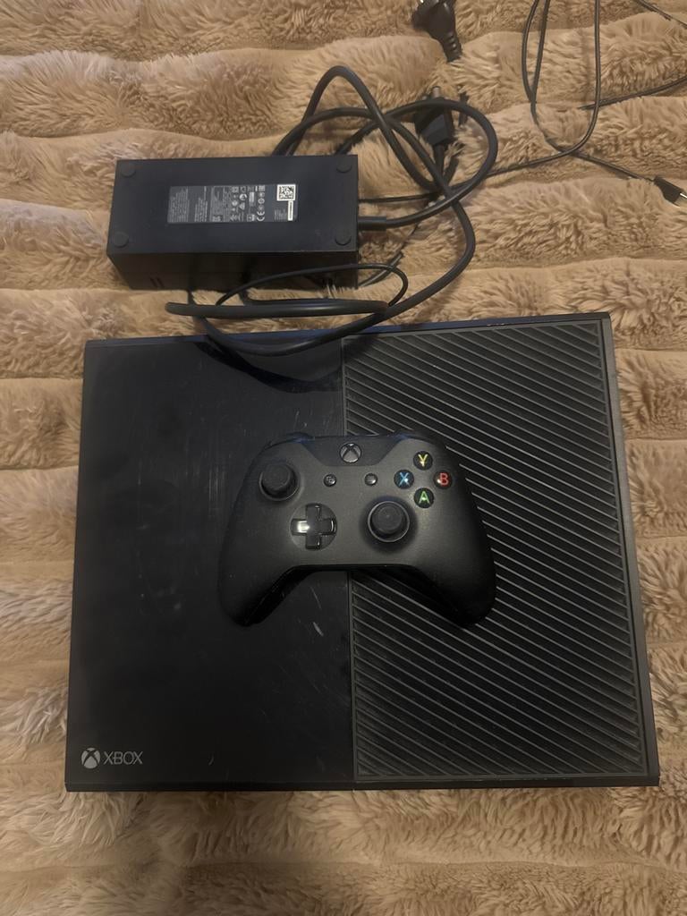 Xbox One Console met Controller en Voeding, Xbox One, Ophalen of Verzenden, Met 1 controller, 500 GB