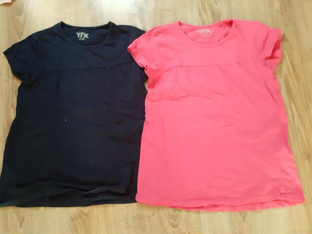 2 zgan T shirts maat 146/152, Meisje, YFK, Ophalen of Verzenden, Zo goed als nieuw