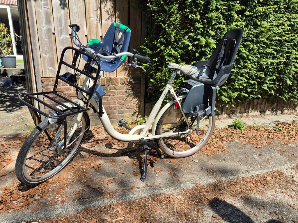 Damesfiets met twee kinderzitjes en voordrager, Fietsen en Brommers, Fietsen | Dames | Damesfietsen, Overige merken, Velgrem, Versnellingen