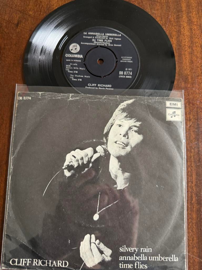 Cliff Richard - Silvery Rain /  (Single) denmark