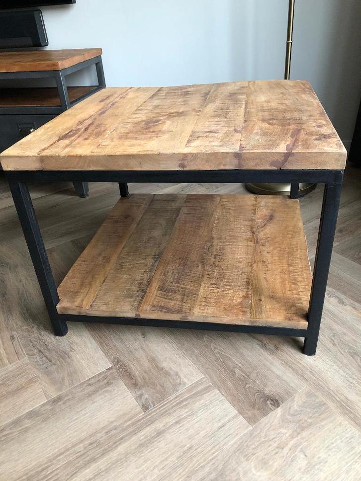 Salontafel Mango houten boven en onder blad, Huis en Inrichting, Tafels | Salontafels, Zo goed als nieuw, Minder dan 50 cm, 50 tot 100 cm