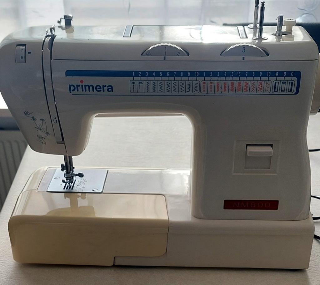 Primera NM800 Naaimachine - Zo goed als nieuw, Hobby en Vrije tijd, Ophalen of Verzenden, Zo goed als nieuw, Naaimachine, Overige merken