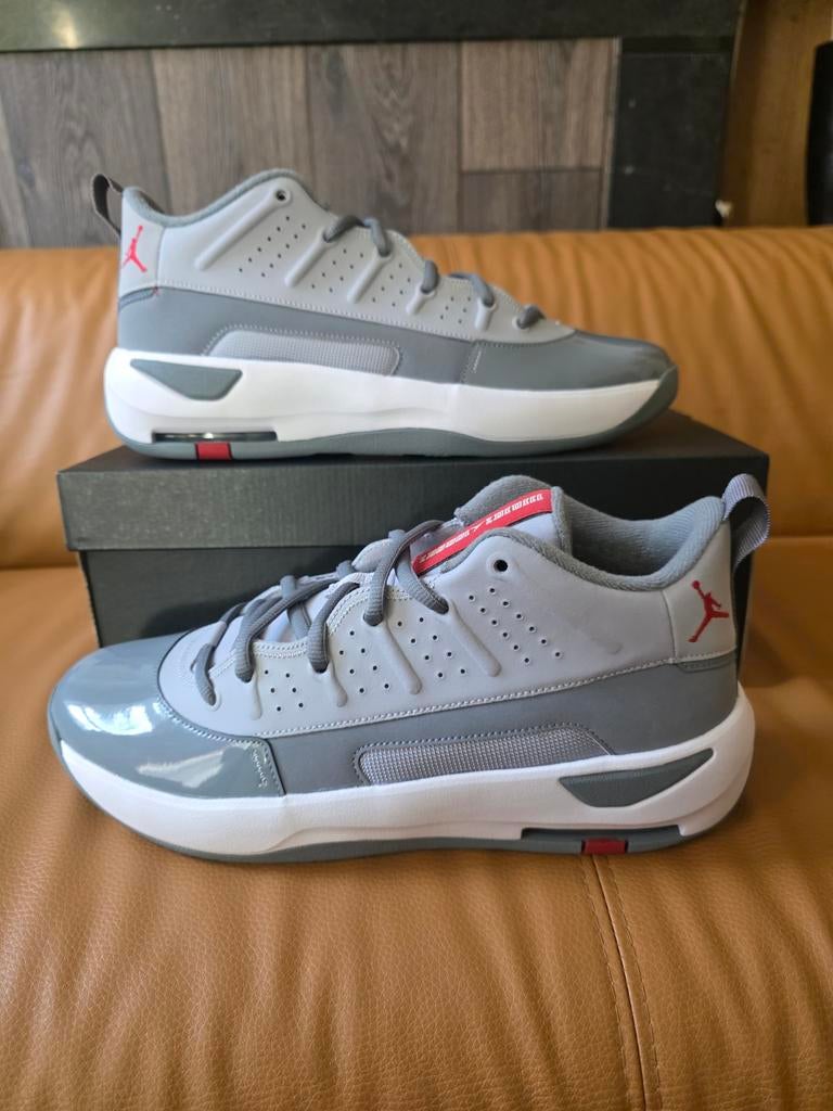 JORDAN MAX AURA 7  MAAT 46, Kleding | Heren, Schoenen, Verzenden, Wit, Nike, Nieuw