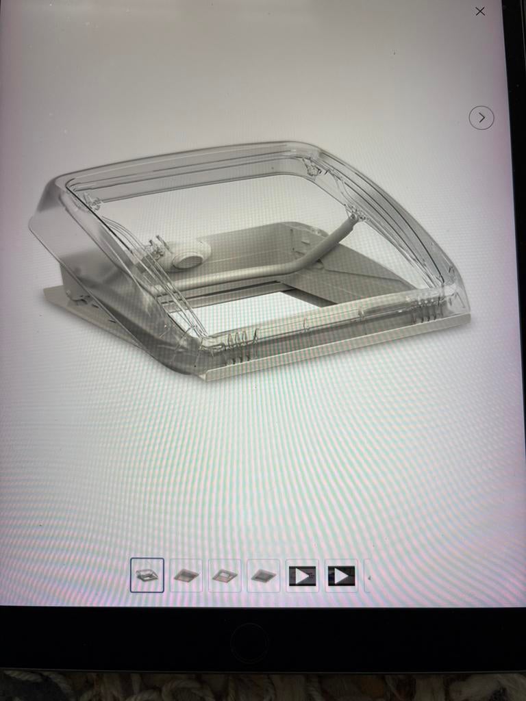 mini heki dakluik met verduistering en vliegenhor 40 x 40, Ophalen, Gebruikt