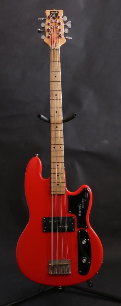 Zeldzame Shergold Marathon 8 (2x4) basgitaar, Muziek en Instrumenten, Snaarinstrumenten | Gitaren | Bas, Zo goed als nieuw, Elektrisch