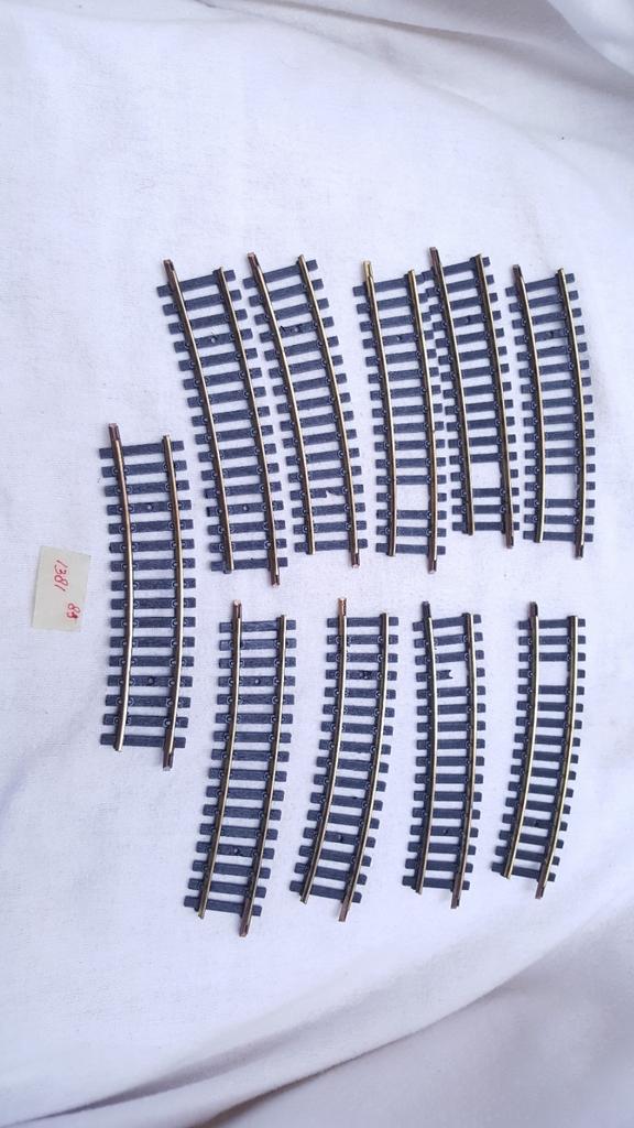 Lima H0 3031 rail bocht messing 11 cm 10 st € 2,50, Hobby en Vrije tijd, Modeltreinen | H0, Gebruikt, Gelijkstroom, Rails, Ophalen of Verzenden