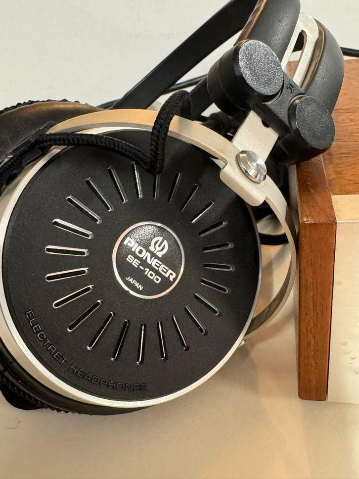 Vintage Pioneer SE-100 Hoofdtelefoon met Adapter, Audio, Tv en Foto, Koptelefoons, Gebruikt, Over oor (circumaural), Ophalen of Verzenden