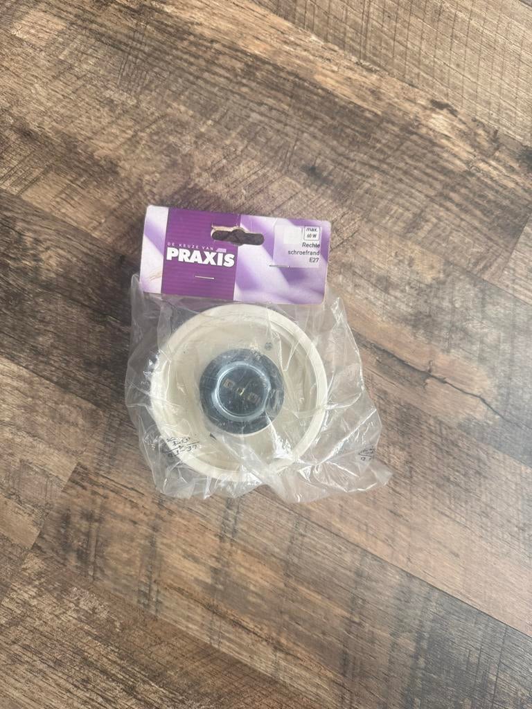 Praxis E27 Rechte Schroefdraad Fitting, Ophalen of Verzenden, Nieuw