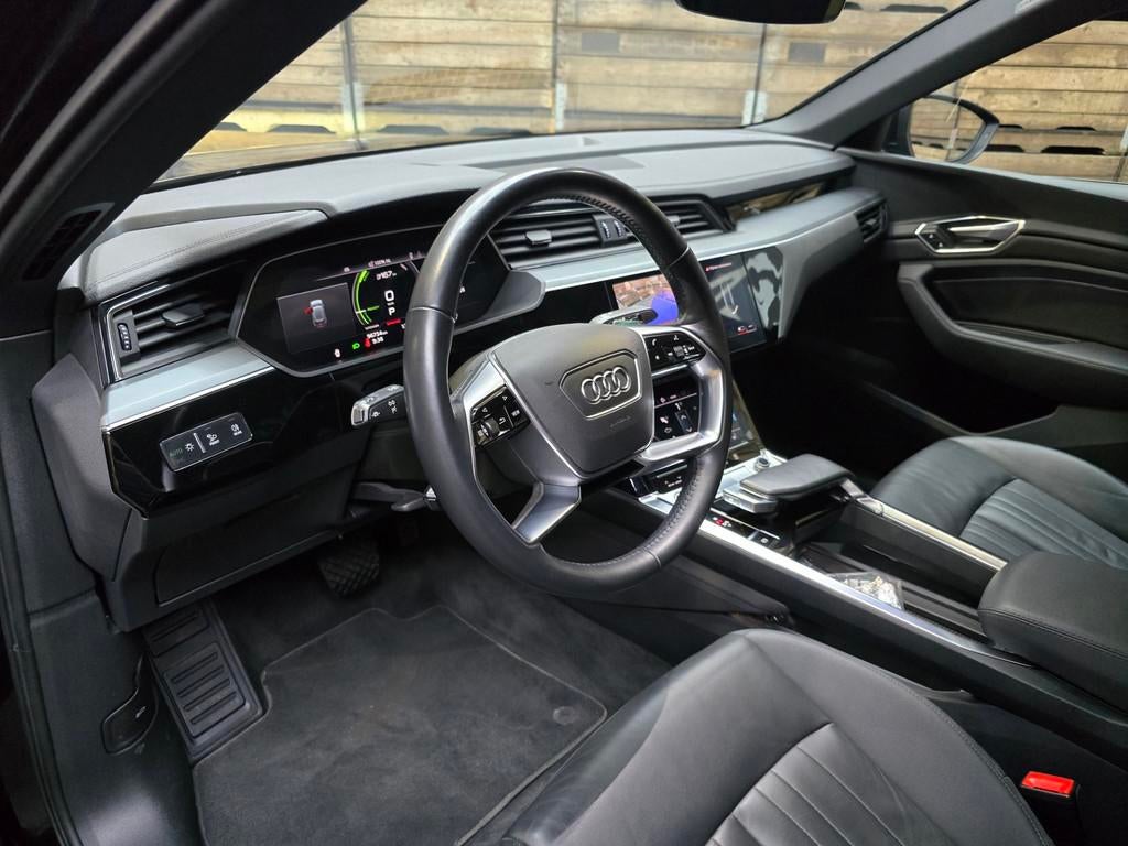 Audi E-tron Sportback 55 quattro Business edition Plus 95 kW, Auto's, Automaat, 131 €/maand, Zwart, 95 kWh