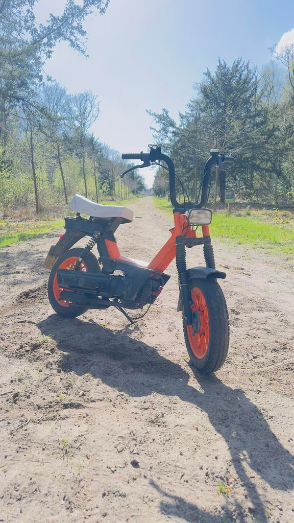 Citta brommer met kenteken goed lopend gaat 45, Fietsen en Brommers, Brommers | Tomos, Ophalen, Zo goed als nieuw, Overige modellen