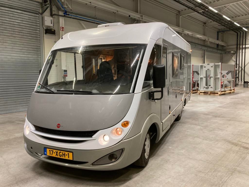 Burstner i684 Aviano Gezinscamper Levelsysteem !!, Caravans en Kamperen, Campers, Integraal, Gaslek-detector, Ringverwarming, Fiat