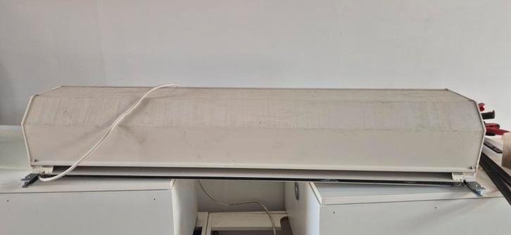 Rolluiken (2 ), Doe-het-zelf en Verbouw, Rolluiken, Gebruikt, 200 cm of meer, Ophalen