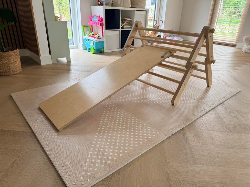 Ette Tete Mopitri klimrek met glijbaan, Kinderen en Baby's, Speelgoed | Houten speelgoed, Ophalen, Zo goed als nieuw