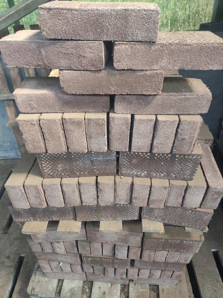 Metselstenen - Diverse kleuren en maten beschikbaar, Doe-het-zelf en Verbouw, Metselstenen, Ophalen of Verzenden, Nieuw, Bakstenen