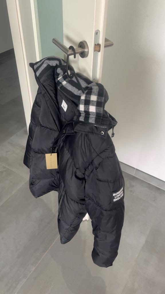 Burberry puffer L, Ophalen of Verzenden, Zo goed als nieuw, Zwart