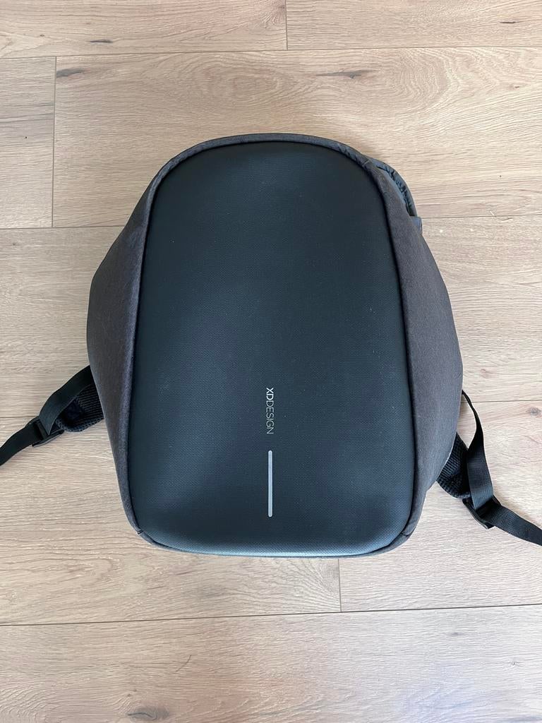 XD Design Bobby Hero Anti-Diefstal Rugzak Grijs, 25 tot 40 cm, Ophalen of Verzenden, Zo goed als nieuw, Waterdicht