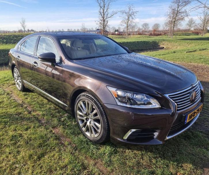 Lexus LS600h President Line - Full Option - 5.0L V8 Hybrid, Auto's, Lexus, Particulier, LS(-H), 4x4, ABS, Achteruitrijcamera, Adaptieve lichten